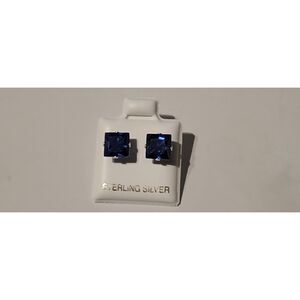 NEW~2Ct Princess Cut Blue Sapphire Gemstone Stud Earrings~.925 Sterling Silver